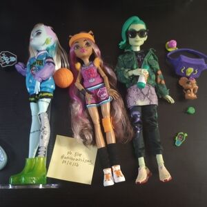 monster high Dolls Trio with Blue, Green, Purple, Pink Accents